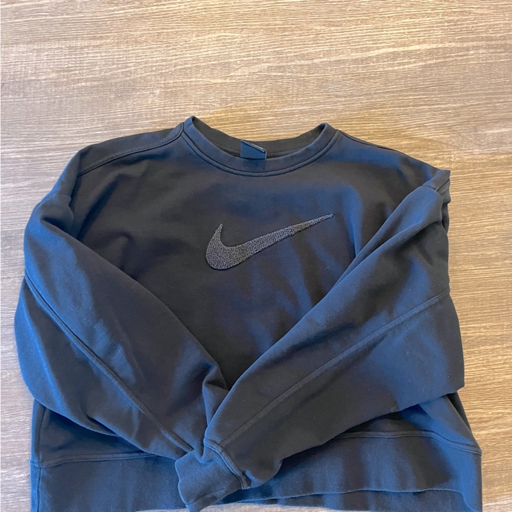 Nike Cropped Crew Neck